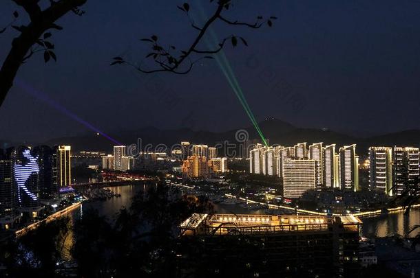 萨尼亚夜风景