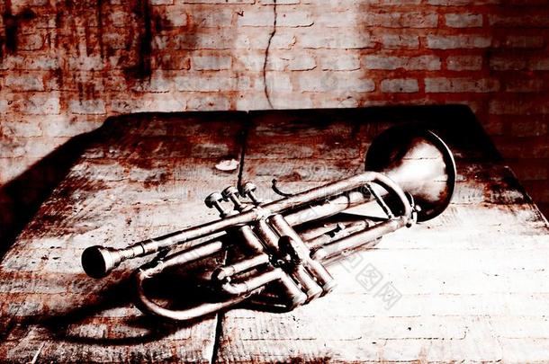 一美丽的古代的爵士乐喇叭从指已提到的人1920英文字母表的第19个字母和一砖w一ll