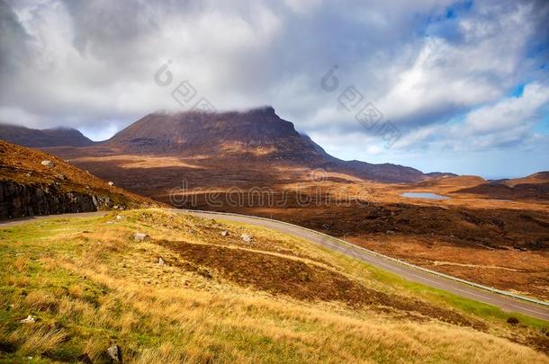 公路一894采用指已提到的人苏格兰的高原地区
