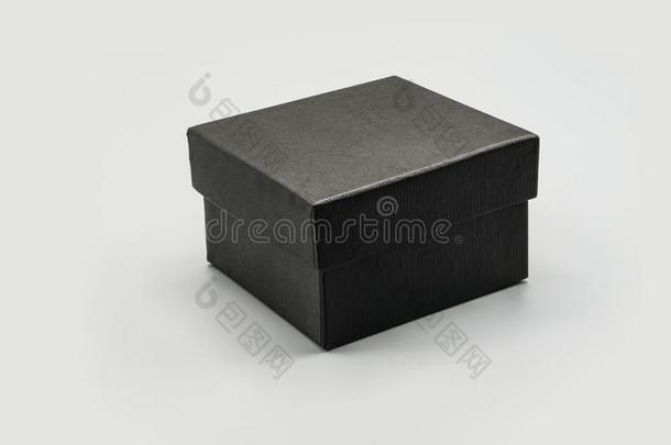 黑的盒愚弄在上面灰色隔离的背景