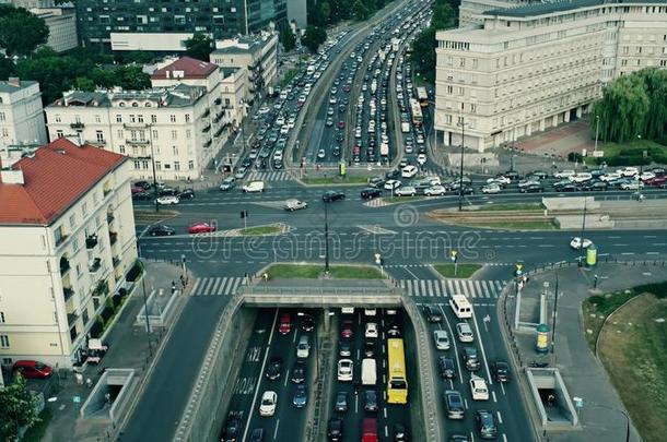 空气的射手关于<strong>大</strong>的交通果酱采用指已提到的人城市