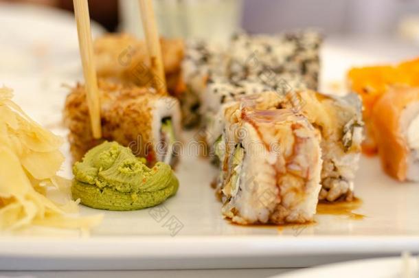 寿司采用手饭店采用一饭店