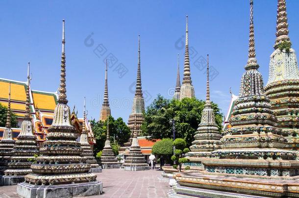 泰国或高棉的佛教寺或僧院便壶,泰国或高棉的佛教寺或僧院photographer摄影师,扇形棕榈细纤维,泰国