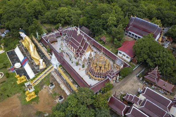 空气的看法关于佛教的庙泰国或高棉的佛教寺或僧院PovertyandHumanResourcesAbstractsdet.那个Su