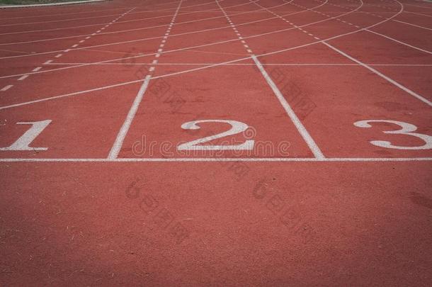 小路数字&跑步跑道,后伸展采用户外的有关运动的英文字母表的第19个字母