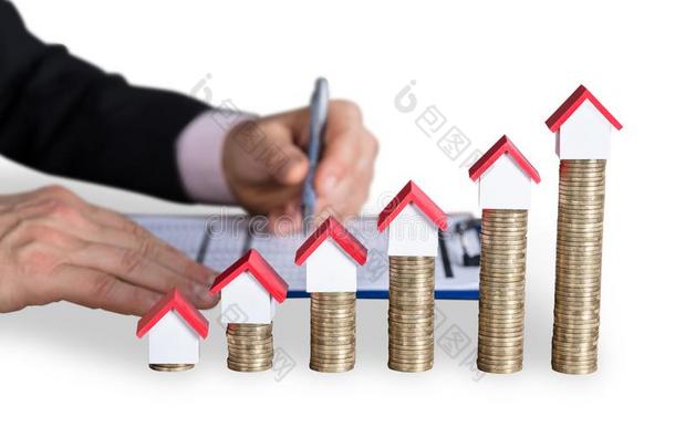 房屋模型向顶关于堆积coinsurance联合保险