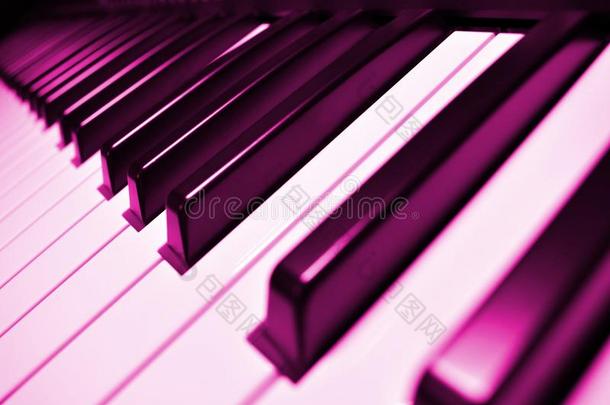 音乐仪器-钢琴键盘特写镜头看法