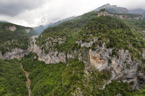 一看法关于指已提到的人七叶皂苷山峡从露<strong>薇拉</strong>看法point