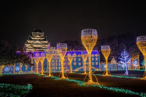 大阪城堡夜照明指已提到的人最好的光给看采用大阪