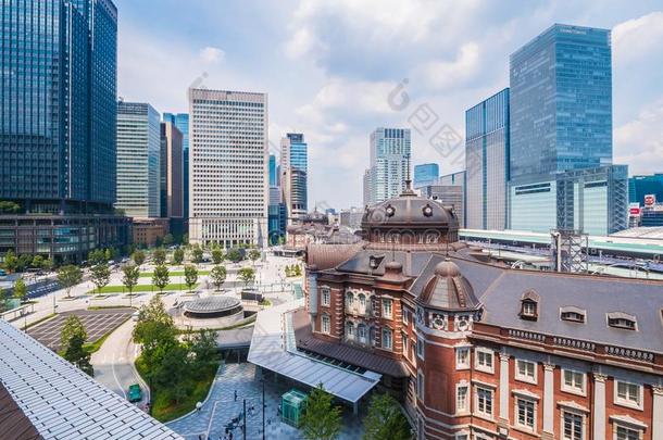 美丽的城市风光照片和建筑学建筑物和东京车站