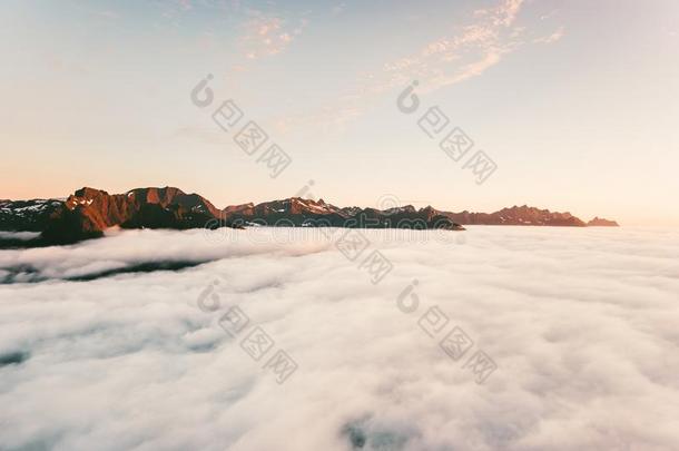 日落山看法在上面云风景