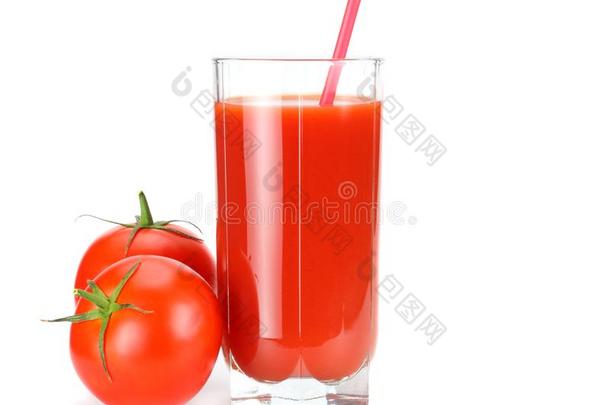 番茄<strong>果汁</strong>隔离的向白色的背景.<strong>果汁</strong>采用玻璃