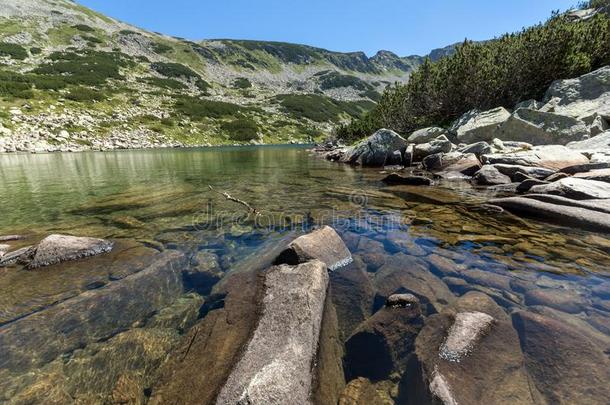 风景和供水面积指已提到的人长的湖,皮林山,保加利亚