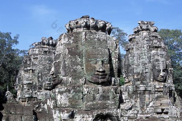 石头面容关于巴<strong>永</strong>庙采用吴哥泰国或高棉的佛教<strong>寺</strong>或僧院-柬埔寨.