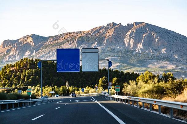 西班牙的公路重要的向山齿状山脊内华达州