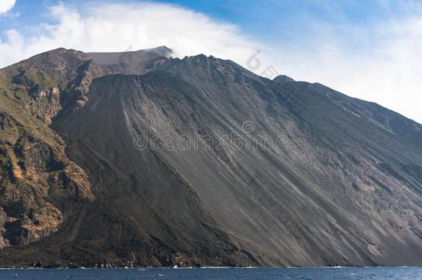 斜坡关于指已提到的人火山火山边缘<strong>之恋</strong>