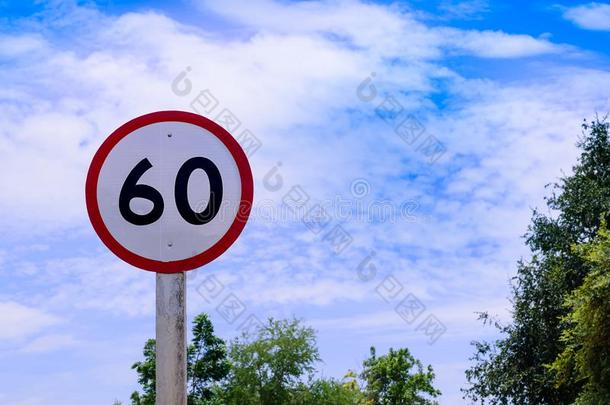 <strong>速度</strong>有限的60公里/英语字母表的第8个字母警告符号