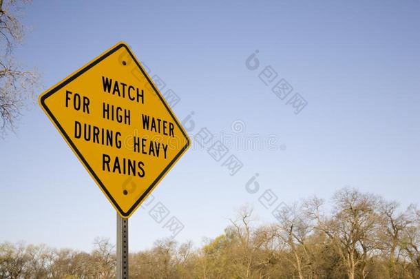 注视为高的水在的时候重的雨季,符号