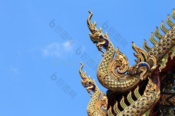 泰国或高棉的佛教寺或僧院茶曼孔-佛教的庙,城镇显微镜下聚集指数泰国