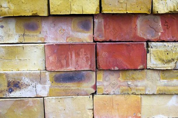 石头墙.砖墙.指已提到的人质地关于指已提到的人Brian布赖恩CookIslands库克群岛墙是（be的三单形式黄色的