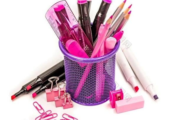 粉红色的和紫色的文具采用一支持物,学校或办公室苏普利