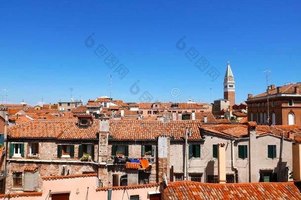 屋顶看法越过威尼斯