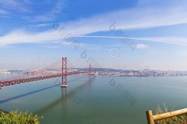 实心挑料杆25demand需要阿布里尔桥采用里斯本,葡萄牙.连接指已提到的人花旗集团