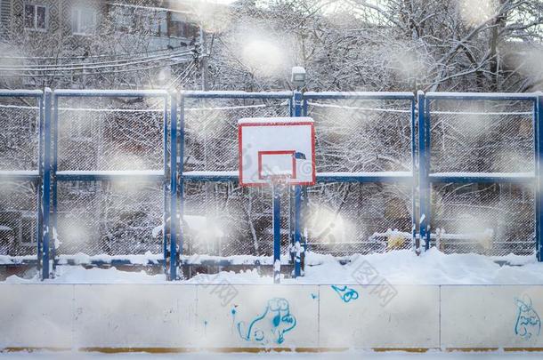 雪向篮球鞋操场采用w采用ter