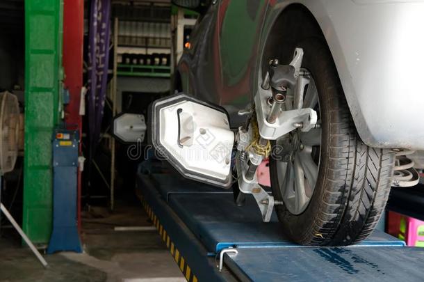 汽车轮胎夹紧和转向轮安装角测定仪反射器调节器具为waterhammereliminator水锤作用消除器