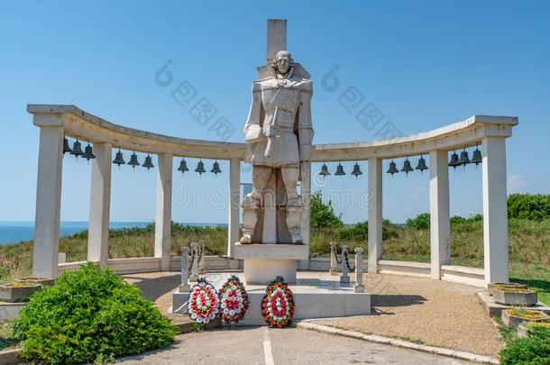 纪念碑向海军将领乌沙科夫在斗篷卡利亚克,保加利亚