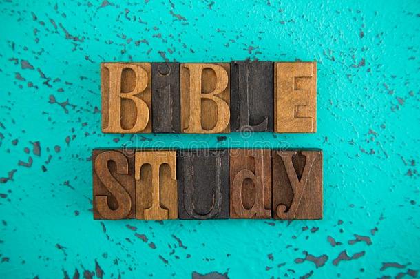 圣经学习拼写采用木制的类型放置块文学