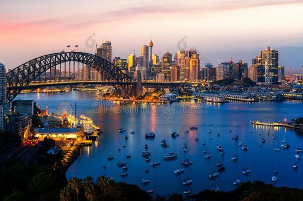 全景画关于<strong>悉尼海港</strong>和桥采用<strong>悉尼</strong>城市