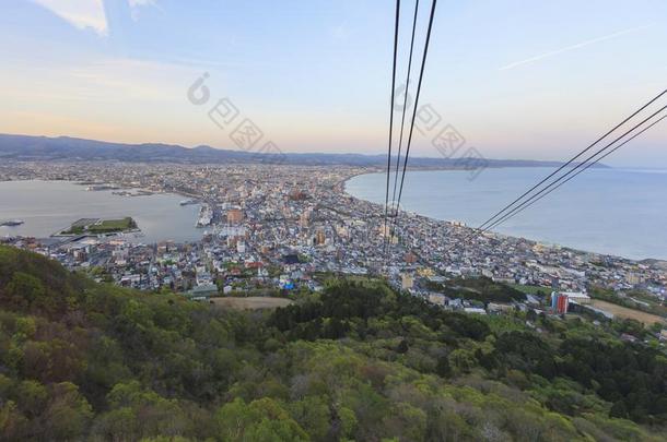 指已提到的人夜看法采用函馆登上a采用,函馆登上