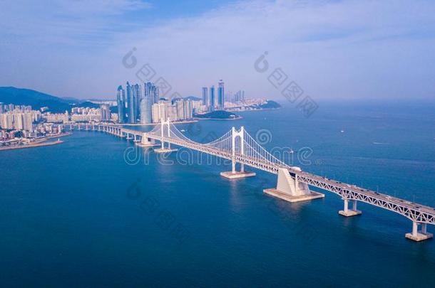 空气的看法关于光根桥和万加利海滩采用釜山城市,