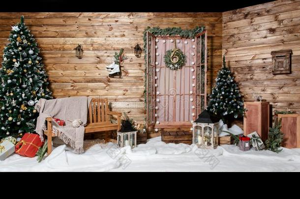 房间圣诞节树,圣诞节家内部装饰,玩具