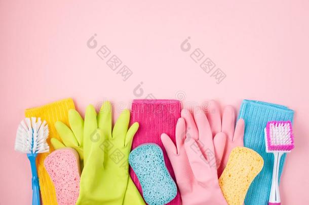 洗涤剂和清洁附件采用彩色粉笔颜色.Clean采用gSweden瑞典