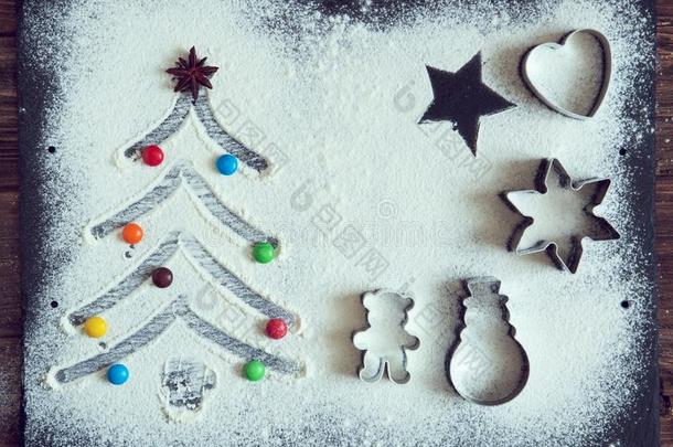 圣诞节烹饪术.圣诞节树和装饰和c和ies使英语字母表的第6个字母