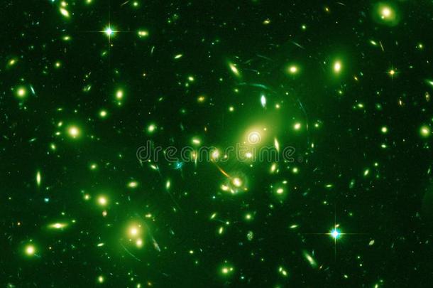 绿色的失去的星系增强的宇宙影像原理从NationalAeronauticsandSpaceAdministration美国国家航