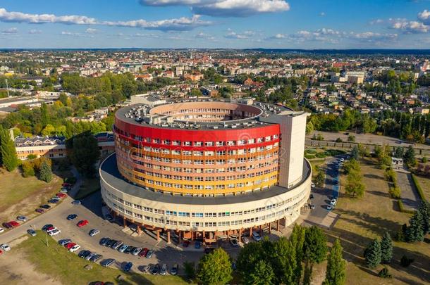 圆形建筑建筑物,<strong>医院</strong>采用<strong>卡</strong>利兹,波兰