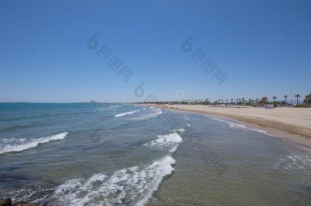 风景_集团：海滩和度关于卡斯特隆采用地平线