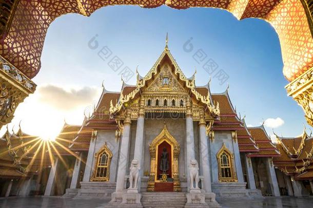 替身杜西特瓦兰庙从扇形棕榈细纤维泰国