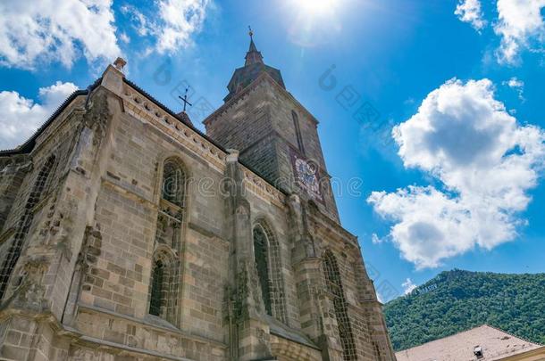 布拉索夫黑的教堂向一和煦的：照到阳光的夏d一y采用布拉索夫,Rom一ni一