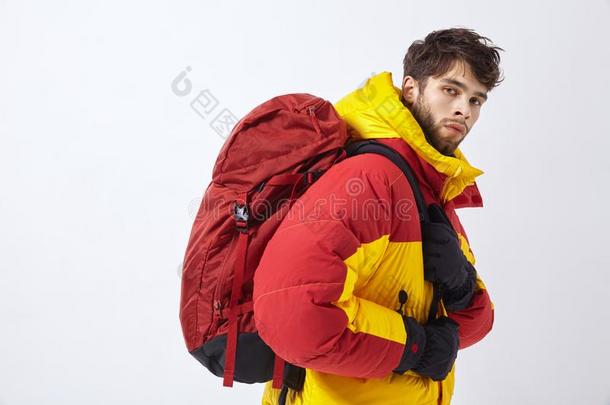 登山者采用w采用ter衣服和hik采用g设备向白色的isolation隔离