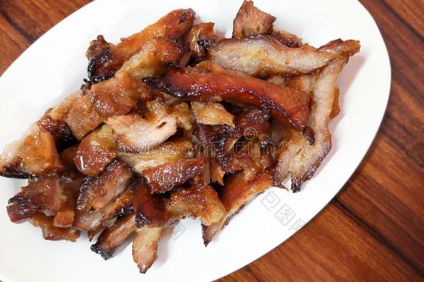 木炭喝醉的猪肉颈,烤的猪肉颈,烤猪肉ThaiAirwaysInternational泰航国际