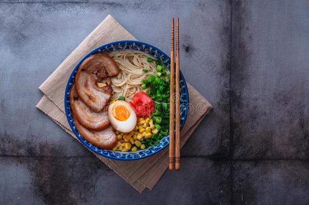 美味的唐科图拉面,猪肉骨头肉汤面条,复制品空间