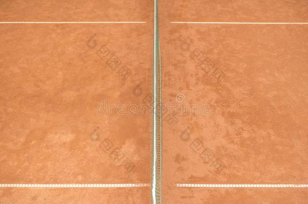 质地关于棕色的网球法院和网球网