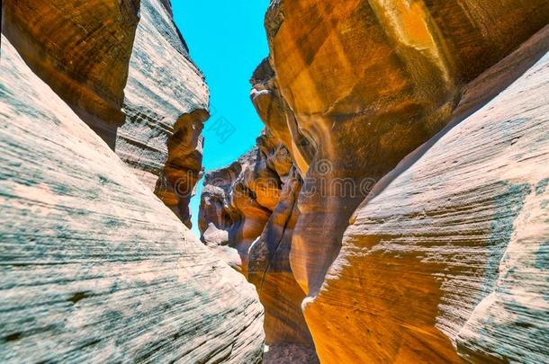 羚羊峡谷,美利坚合众国.极好的看法关于岩石和即将到来的光