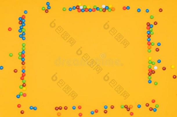 顶看法关于美味的有色的糖果结晶糖采用形状关于框架