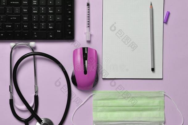 工作场所关于一现代的医生.Keybo一rd,不用电线的老鼠,笔记簿