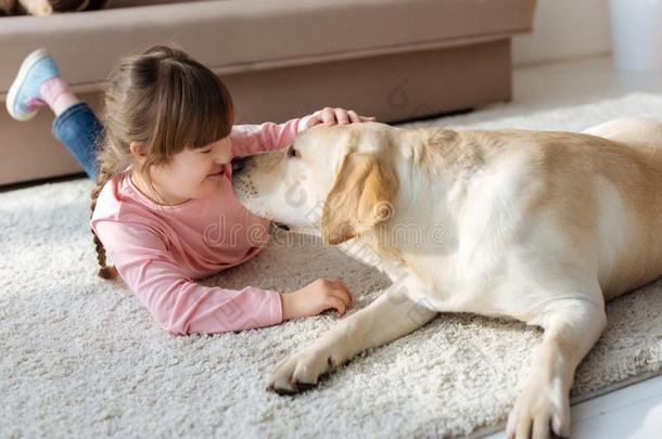 小孩和下综合征和label-dressroutine日常事分类寻猎物犬